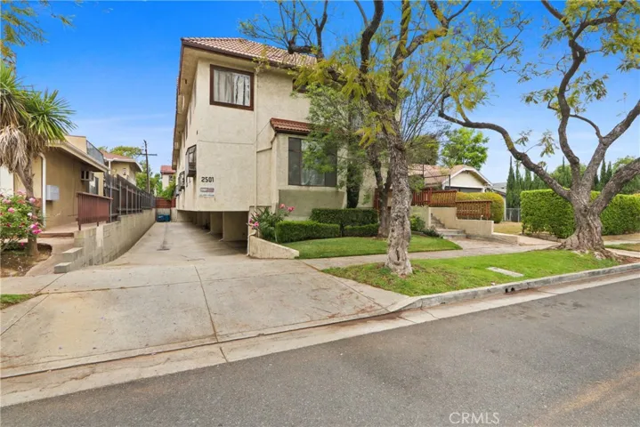 2501 W Grand Avenue 1, Alhambra, California 91801