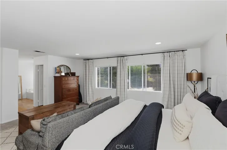 3264 Stargate, Corona, California 92882