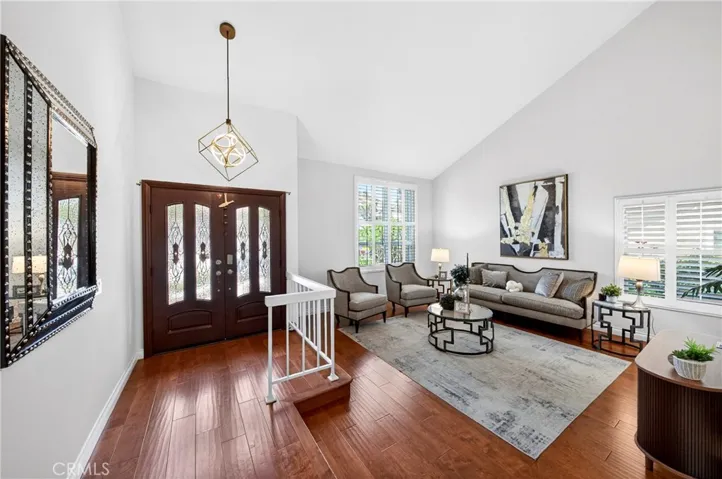 66 Hunter Point, Phillips Ranch, California 91766