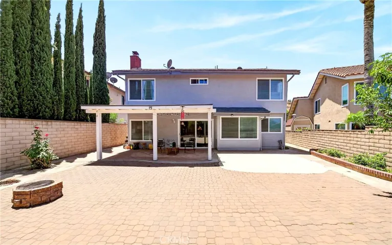 66 Hunter Point, Phillips Ranch, California 91766