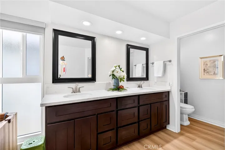 66 Hunter Point, Phillips Ranch, California 91766