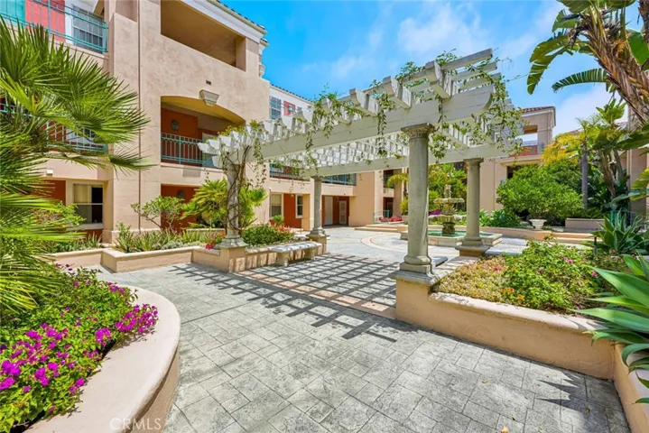 5142 Warner Avenue 109, Huntington Beach, California 92649