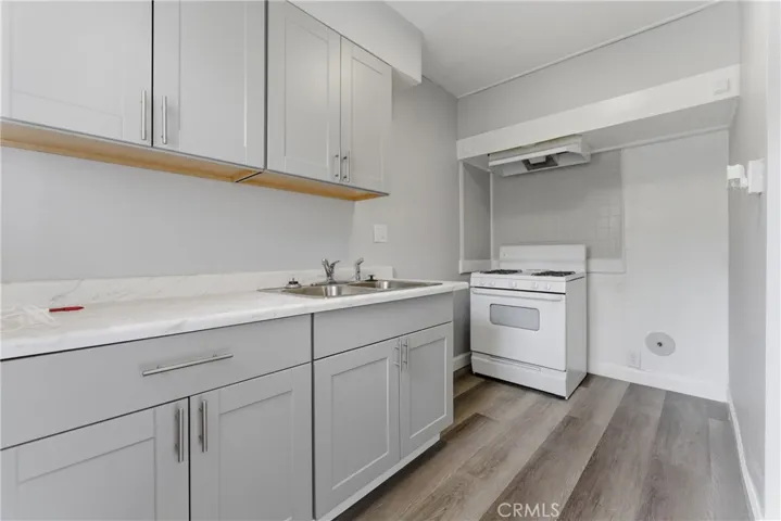 1107 Mahanna, Long Beach, California 90813