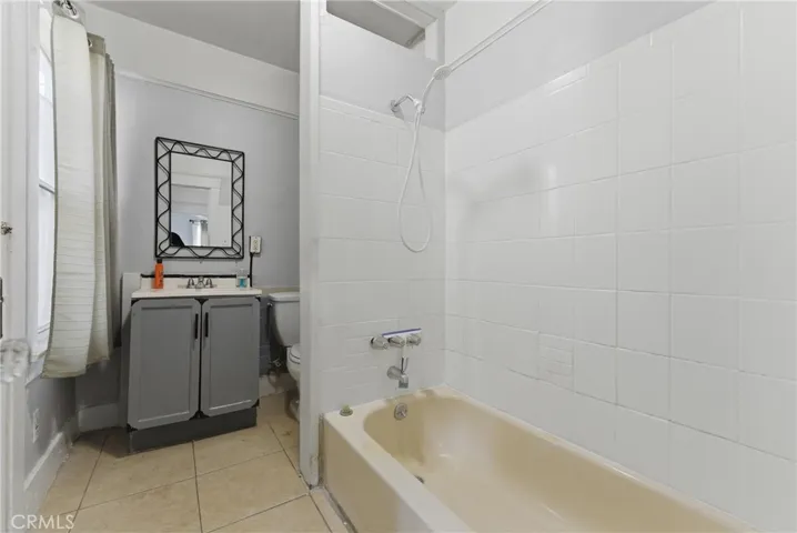 1107 Mahanna, Long Beach, California 90813