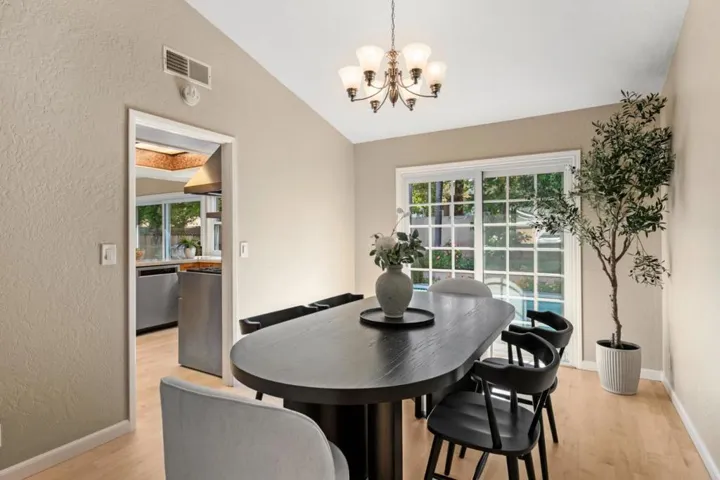 3276 Cheshire Drive, San Jose, California 95118