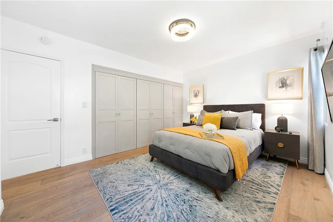MASTERS/PRIMARY  BEDROOM 4