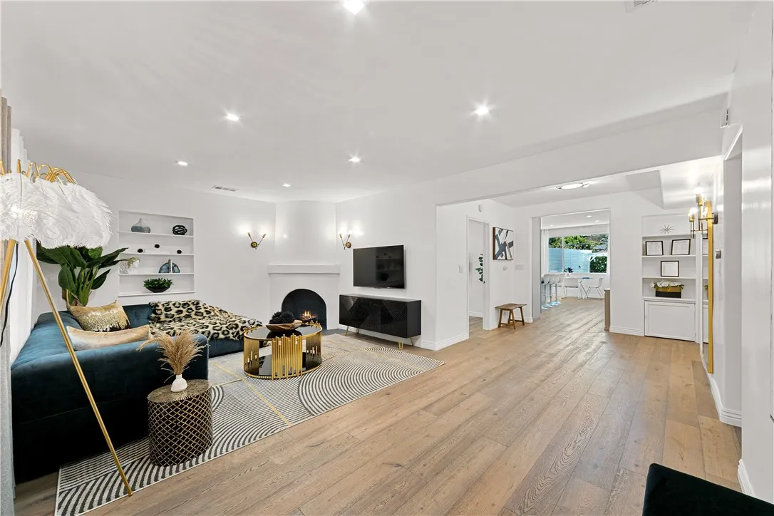 LIVING  ROOM