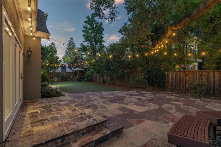 17506 Vineland Avenue, Monte Sereno, California 95030