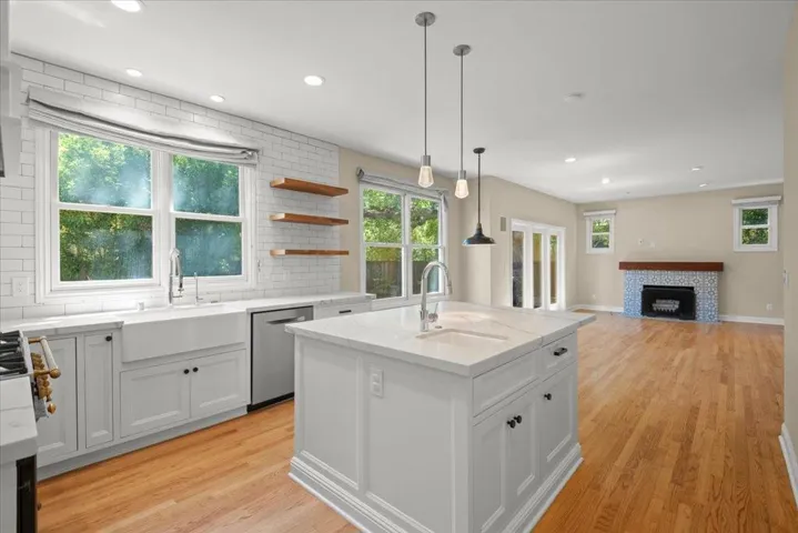 17506 Vineland Avenue, Monte Sereno, California 95030
