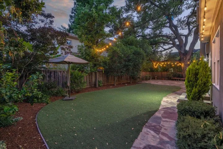 17506 Vineland Avenue, Monte Sereno, California 95030