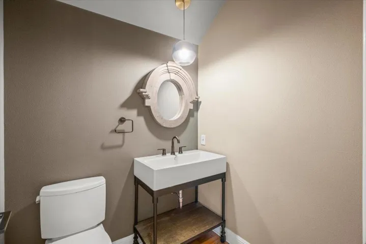 17506 Vineland Avenue, Monte Sereno, California 95030