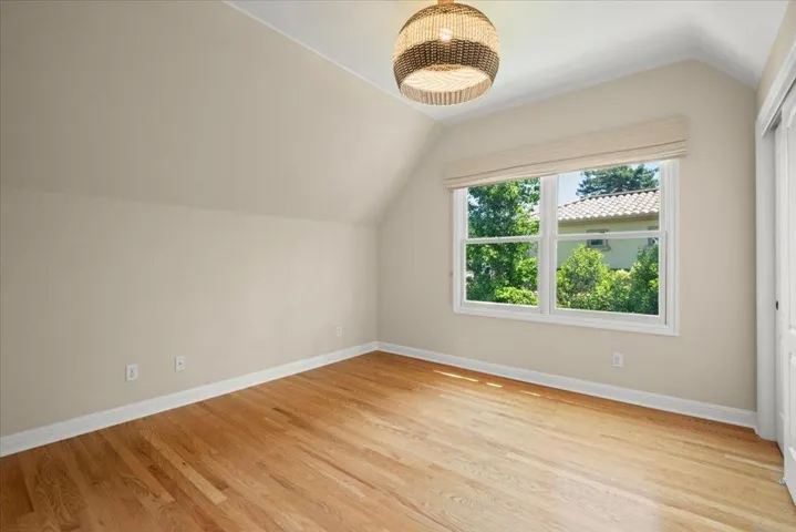 17506 Vineland Avenue, Monte Sereno, California 95030