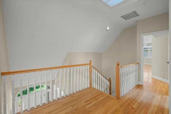 17506 Vineland Avenue, Monte Sereno, California 95030