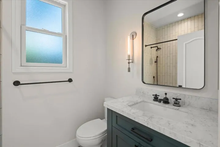 17506 Vineland Avenue, Monte Sereno, California 95030