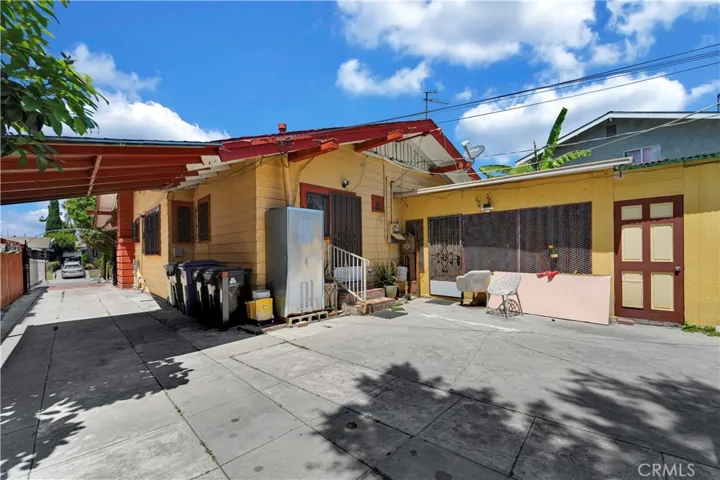 3990 La Salle, Los Angeles, California 90062