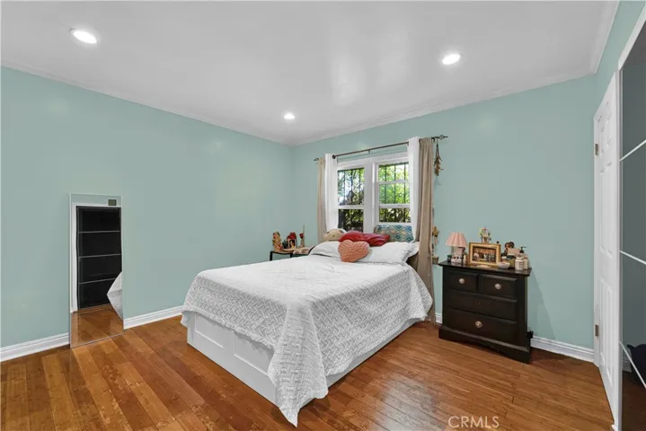 3990 La Salle, Los Angeles, California 90062