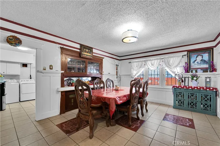3990 La Salle, Los Angeles, California 90062
