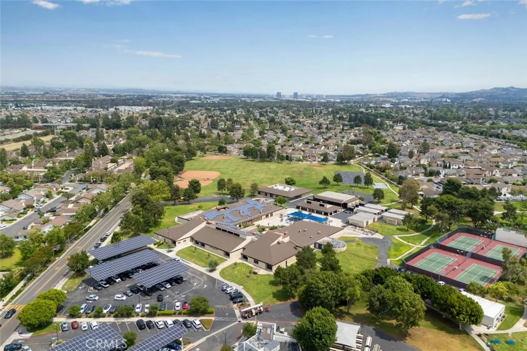 Top rated schools within walking distance.