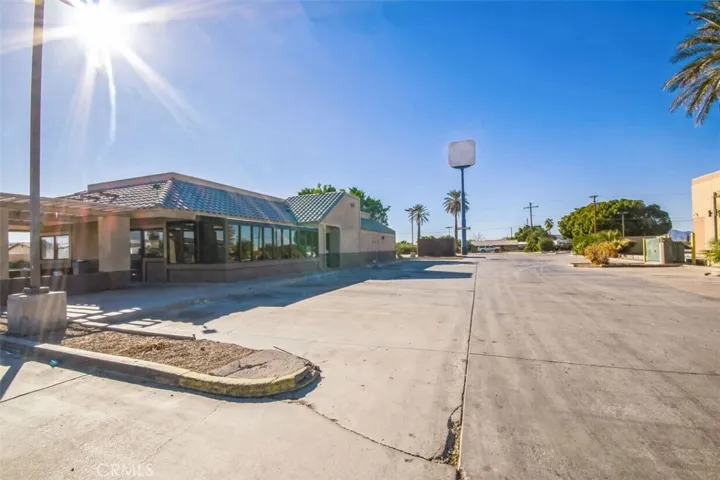 379 S Lovekin, Blythe, California 92225