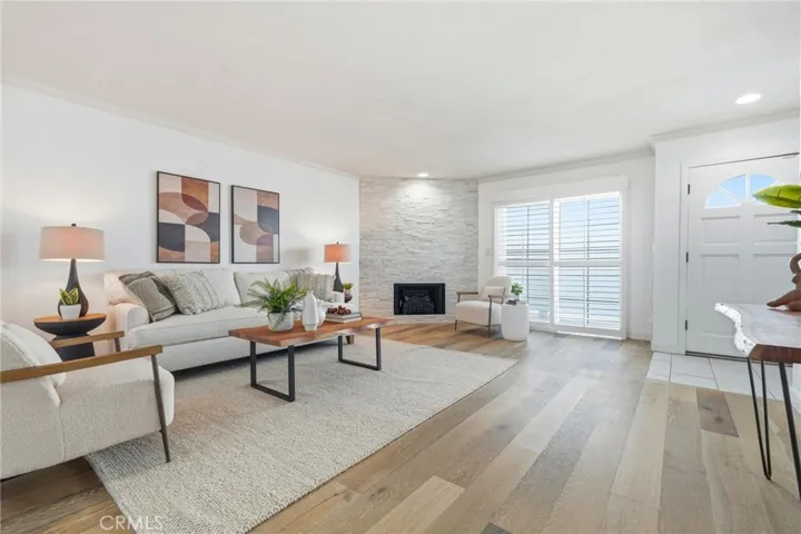 7304 Balboa #C townhome