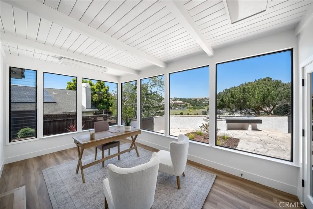 Sunroom/Bonus Room