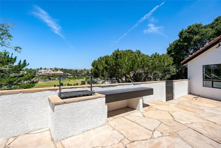 1027 Acorn Drive, Arroyo Grande, California 93420
