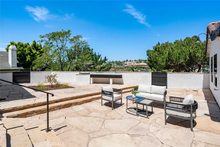 Backyard Walled Courtyard