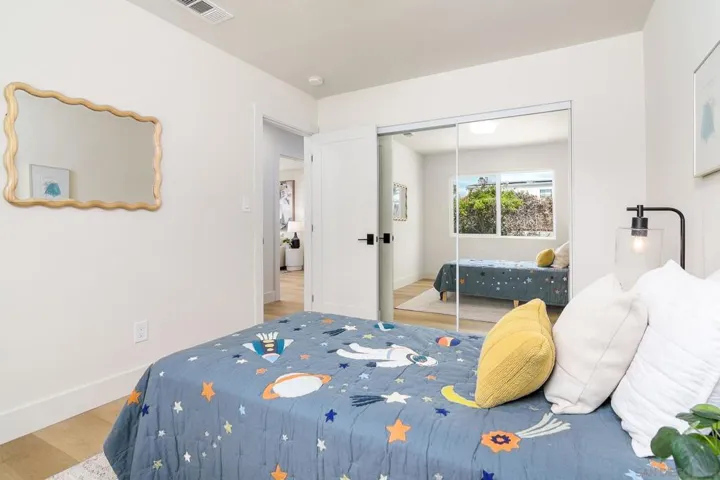 3722 Dixon Pl, San Diego, California 92107