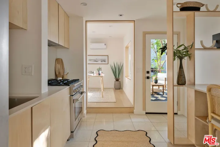 4918 Seldner Avenue, Los Angeles, California 90032
