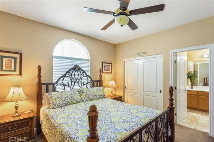Upstairs bedroom with jack and Jill