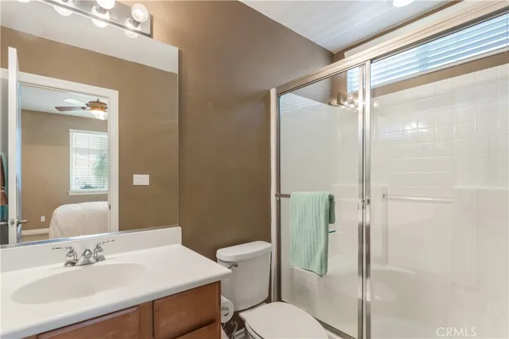 Downstairs ensuite bathroom