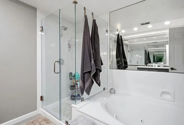 M Bath2