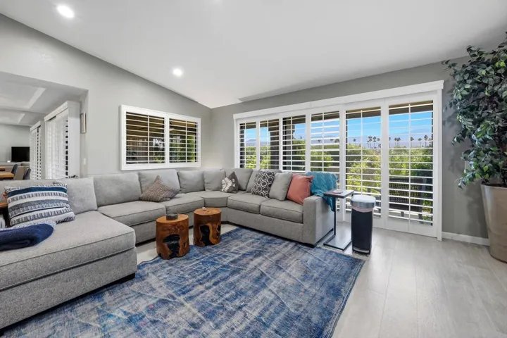 LR3