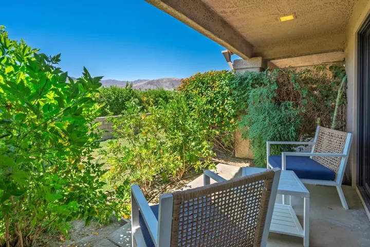 Patio2