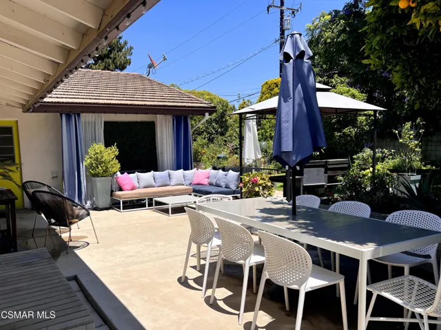 RCH-Backyard-Patio-03