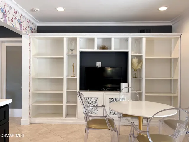 RCH-FamRoom-Kitchen-04