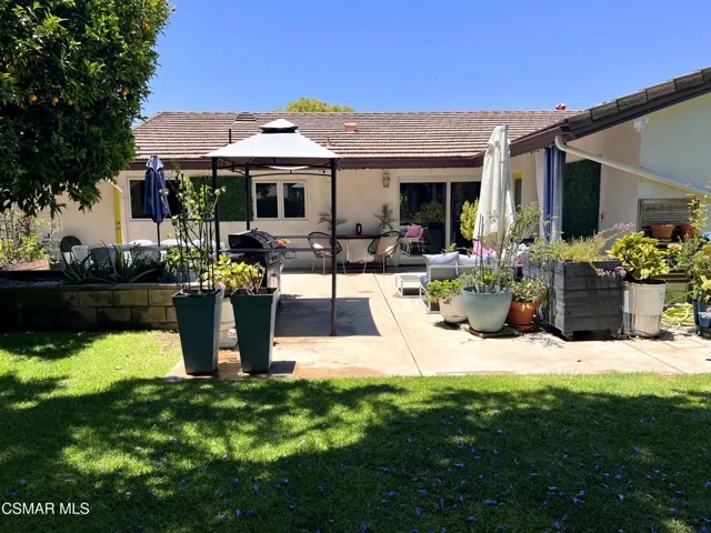 RCH-Backyard-Patio-01
