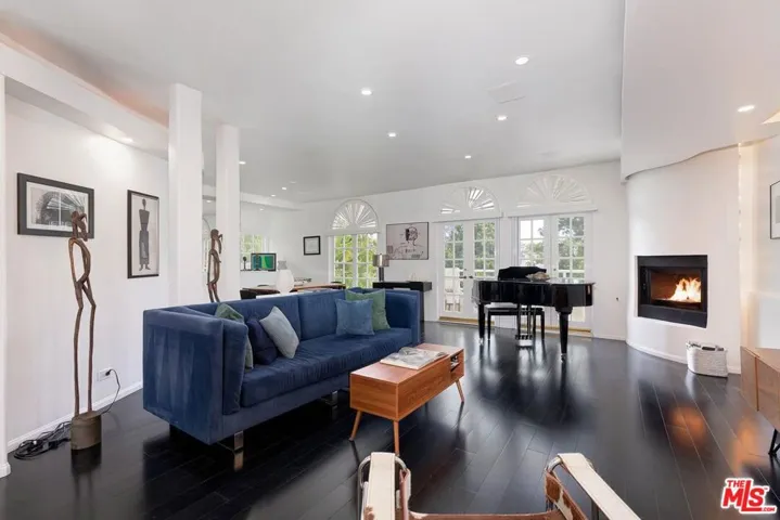 9921 Durant Drive 2, Beverly Hills, California 90212