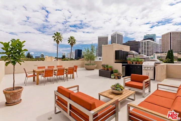 9921 Durant Drive 2, Beverly Hills, California 90212