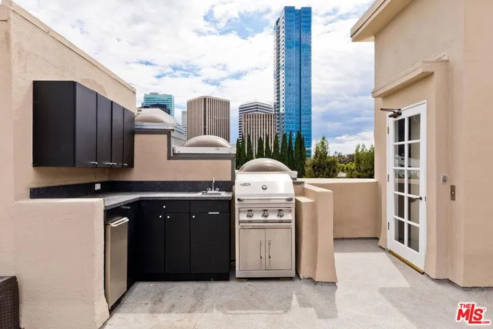 9921 Durant Drive 2, Beverly Hills, California 90212