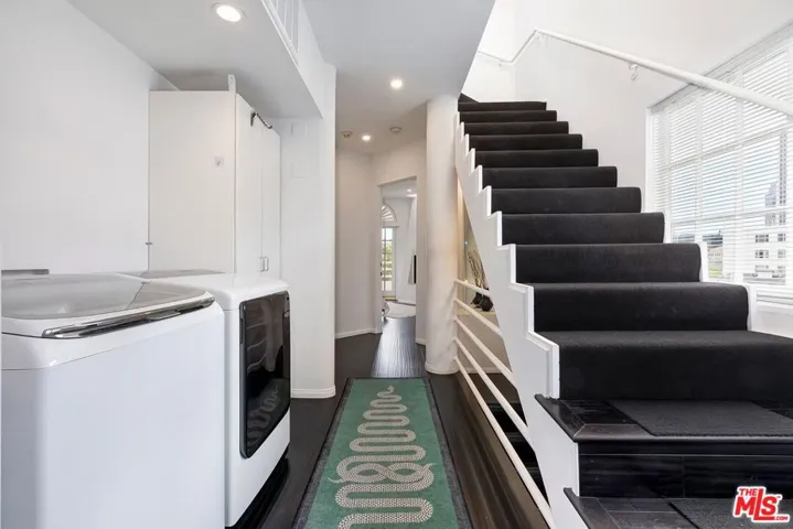 9921 Durant Drive 2, Beverly Hills, California 90212
