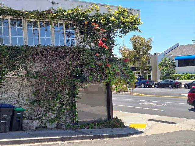 31656 Coast, Laguna Beach, California 92651