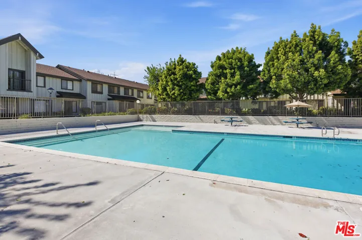 9643 Karmont Avenue, South Gate, California 90280