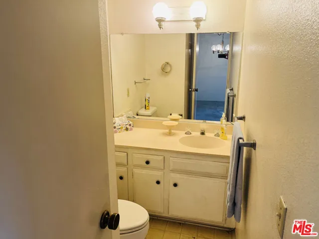 9643 Karmont Avenue, South Gate, California 90280