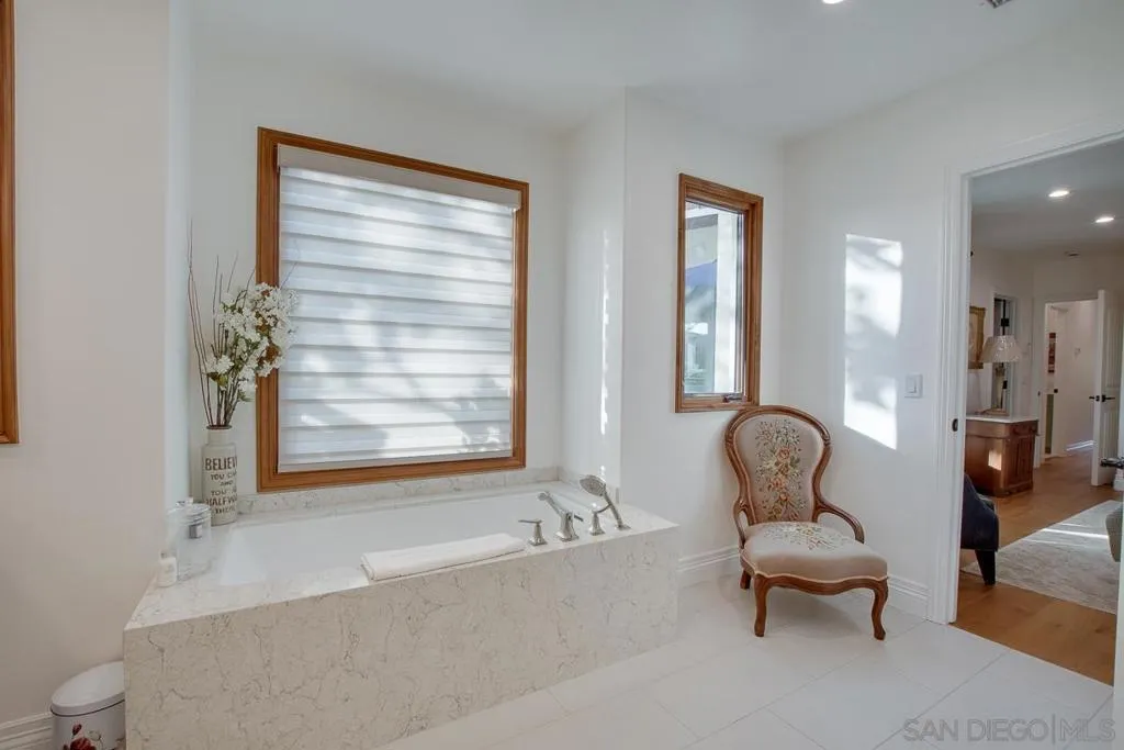 Primary Bath/Spa