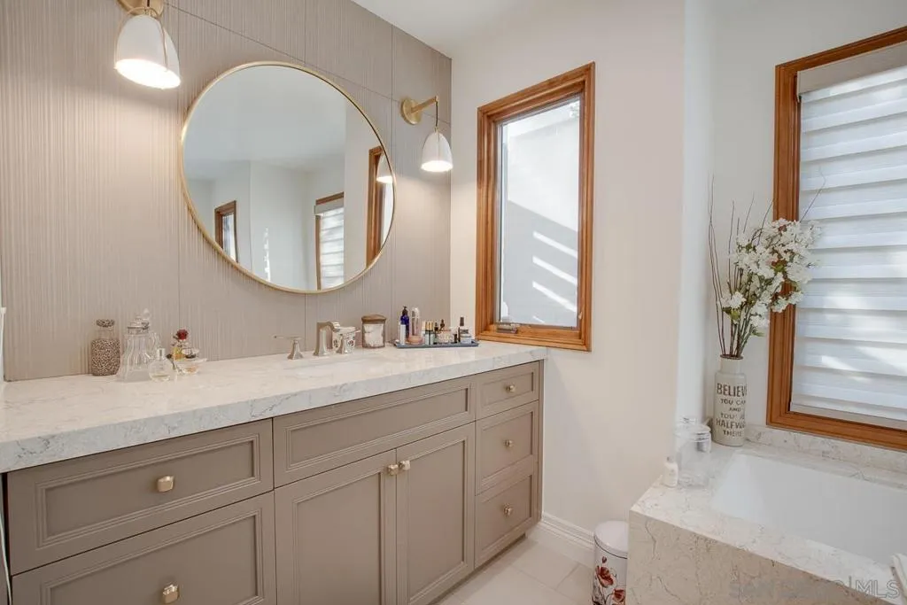 Primary Bath/Spa