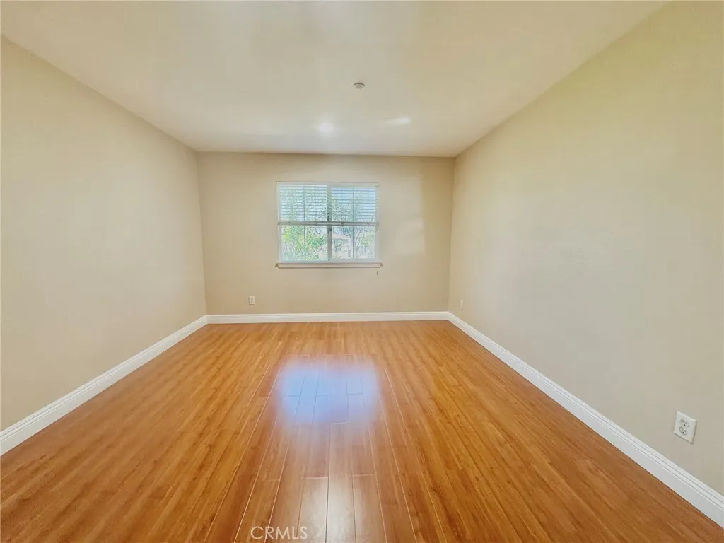 upstairs bedroom #3