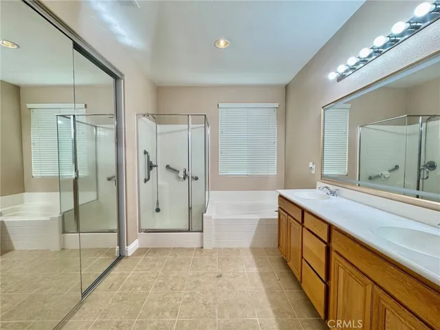 downstairs primary bathroom