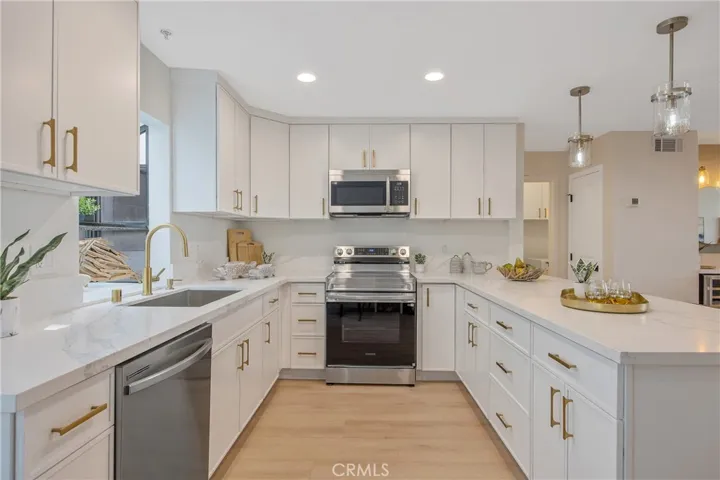 4600 Via Dolce 206, Marina Del Rey, California 90292