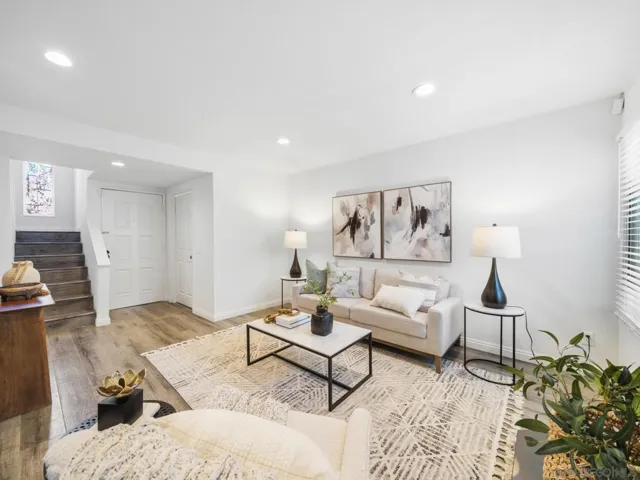 140 E El Norte Parkway, Escondido, California 92026